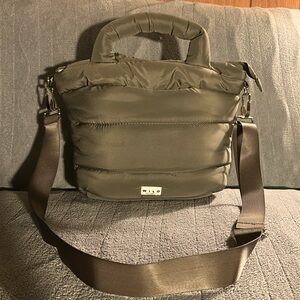 Wilo The Label Puffer Bag